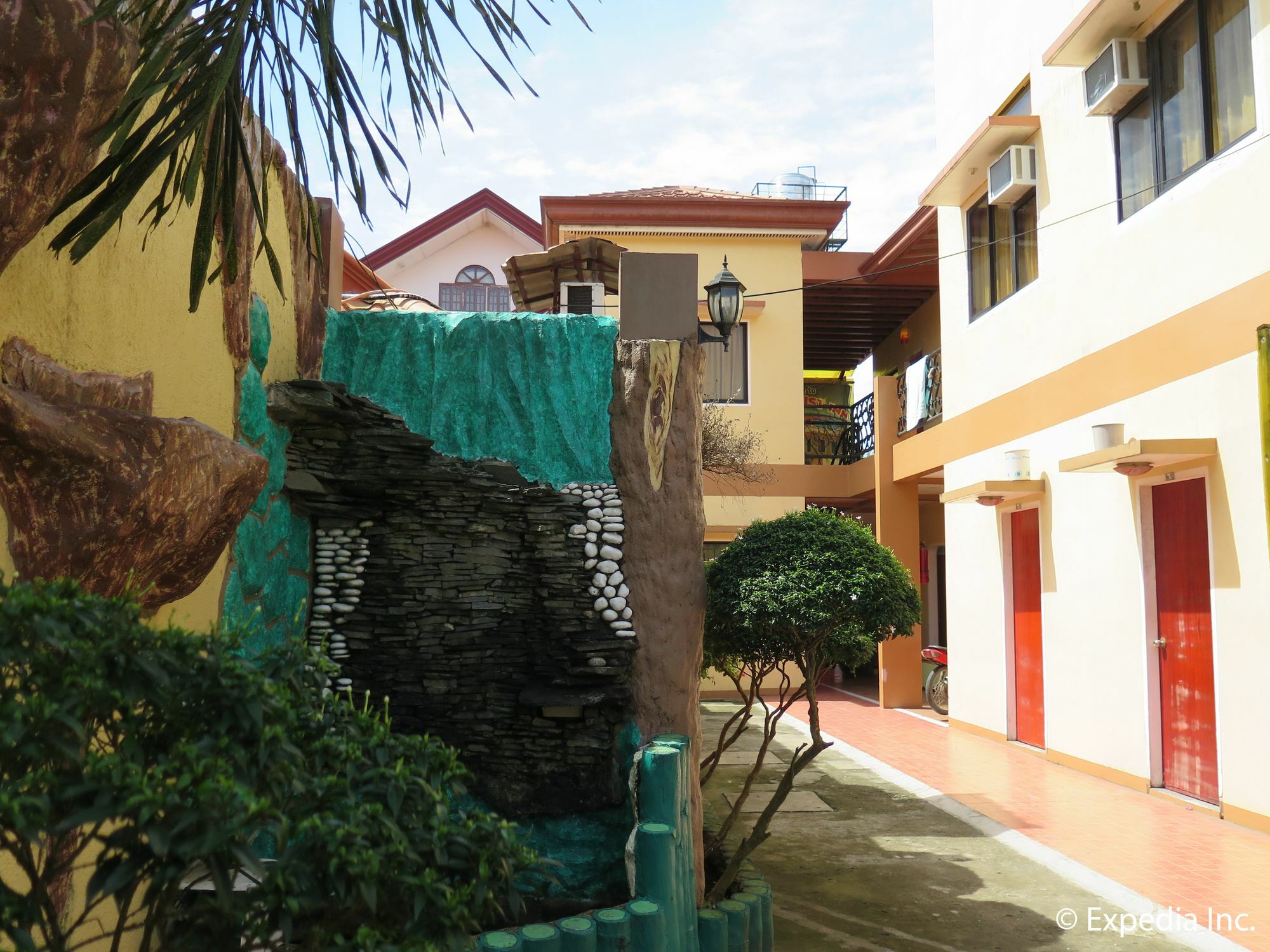 Rgb Tourist Inn Hotel Kapalong Exterior photo